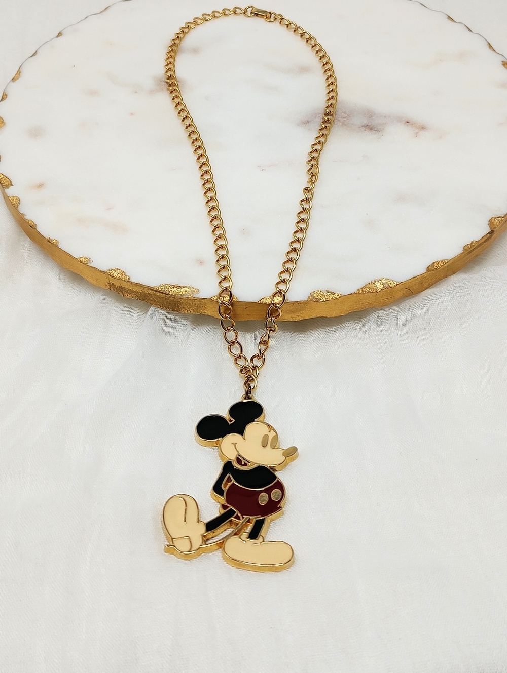 Vintage Collectible Gold-tone Chain Enamel Disney Mickey Mouse Pendant Necklace